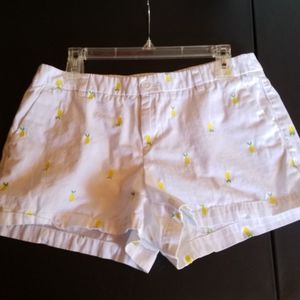 Merona white chino shorts with lemon details Size 10